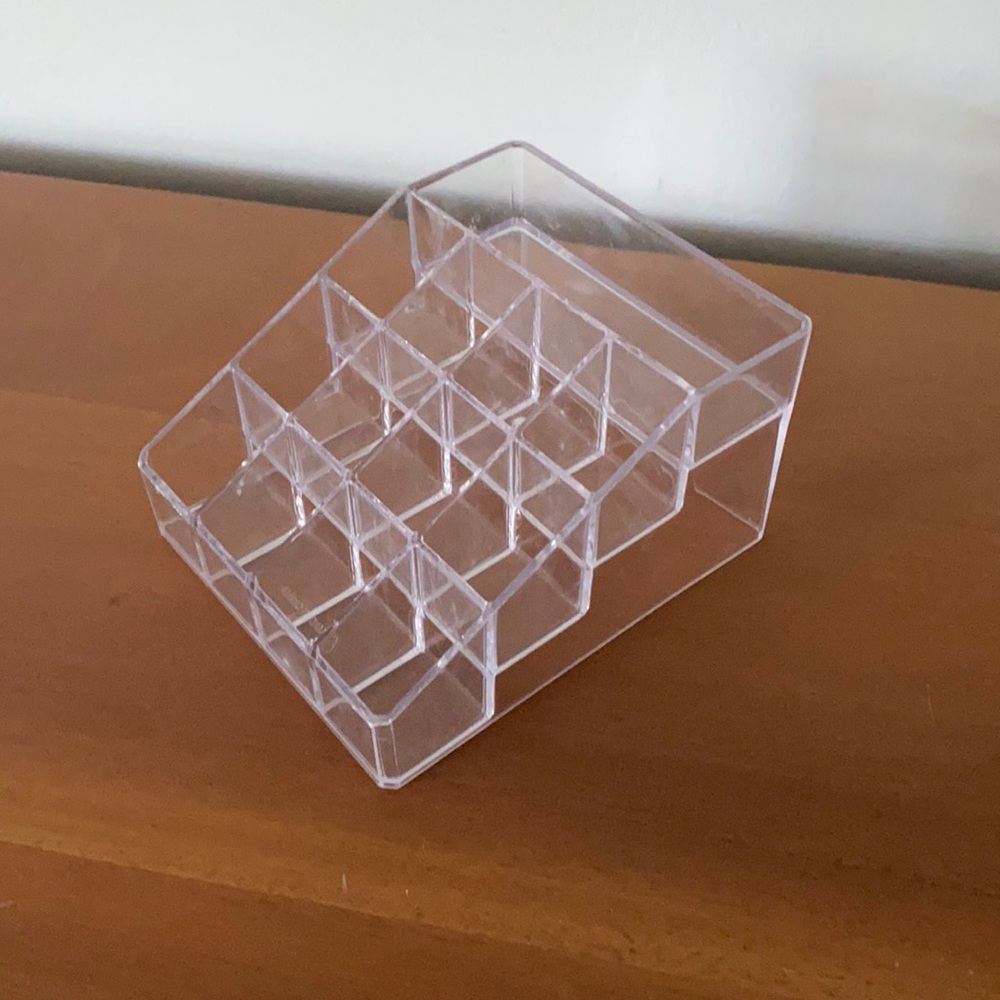 Essential Oil or Nail Polish Organizer